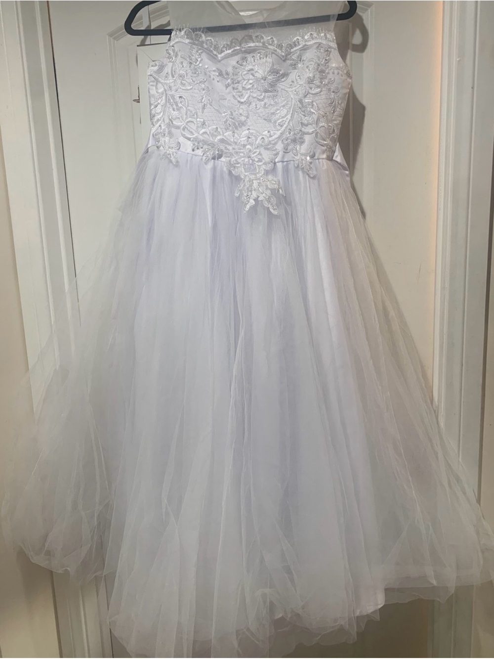 Girls White Lace & Tulle Party Dress ( fist communion) flower girl new no tags